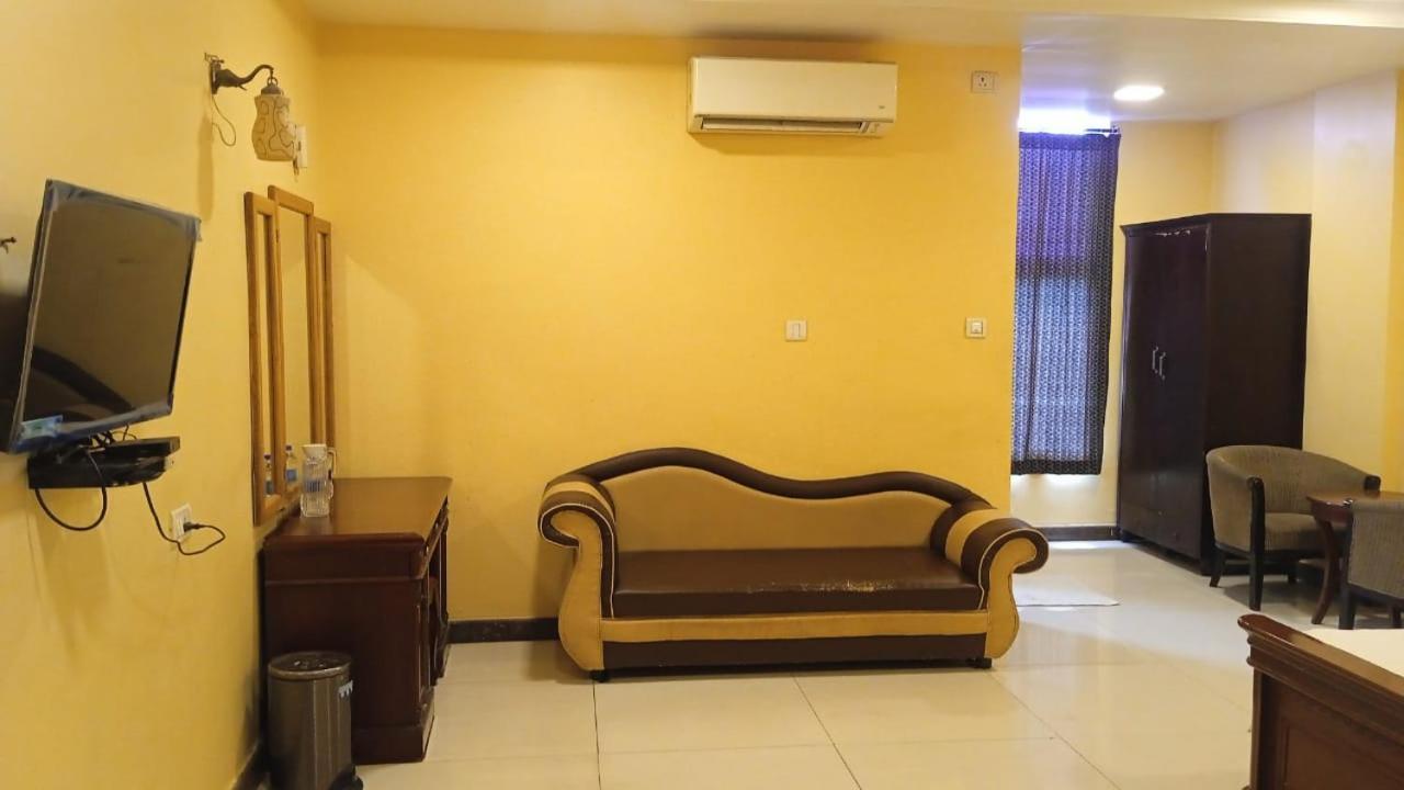 Hotel Sriannamalaiyar Residency Vellore Esterno foto