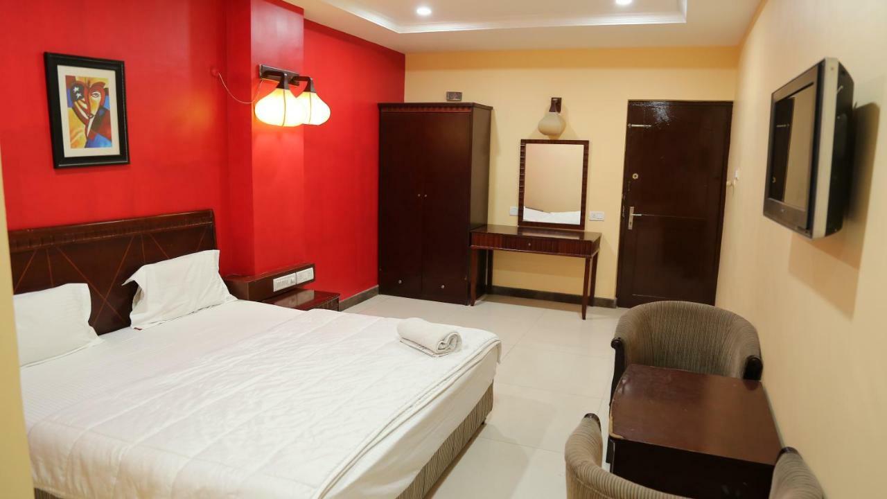 Hotel Sriannamalaiyar Residency Vellore Esterno foto