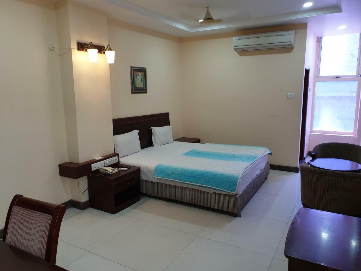 Hotel Sriannamalaiyar Residency Vellore Esterno foto
